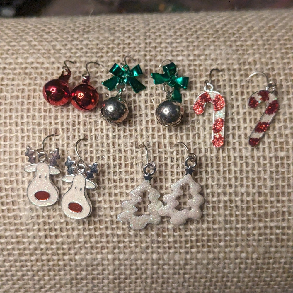 5 Pairs of Christmas Earrings
